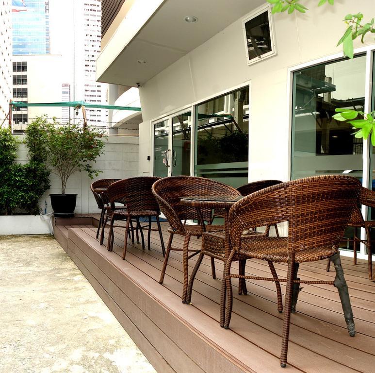 Nantra Silom Hotel Bangkok Exterior photo